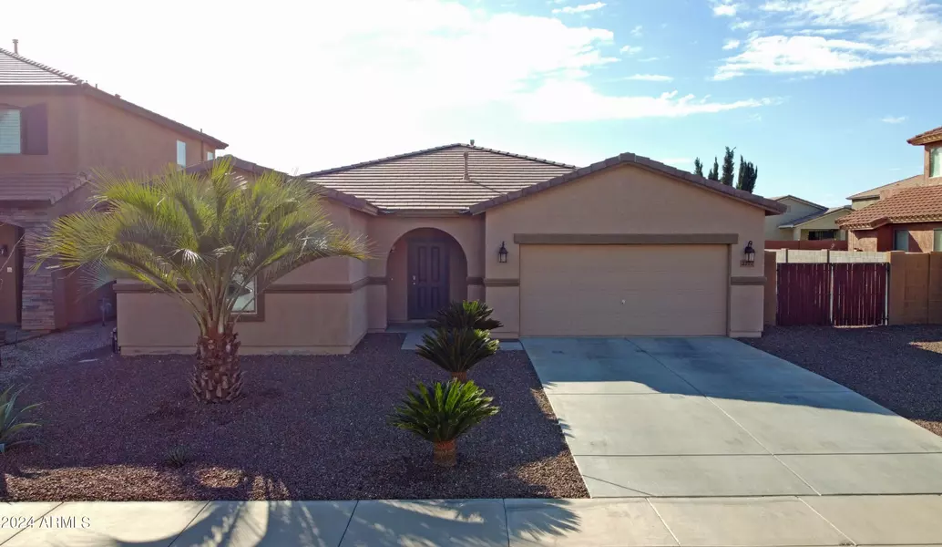 2277 W PEGGY Drive, San Tan Valley, AZ 85144