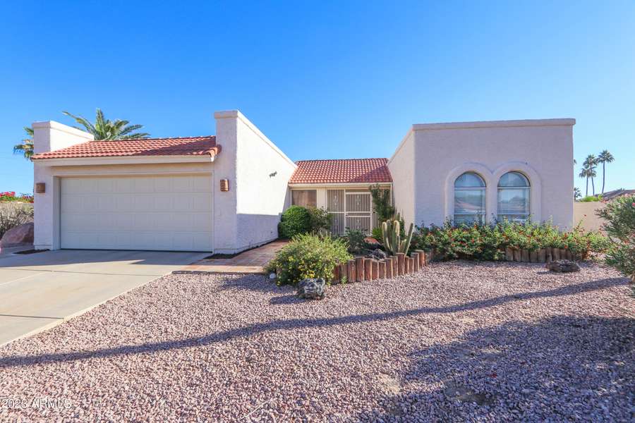 10329 E SILVERTREE Court, Sun Lakes, AZ 85248