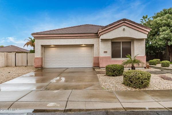 Chandler, AZ 85286,864 W GOLDFINCH Court