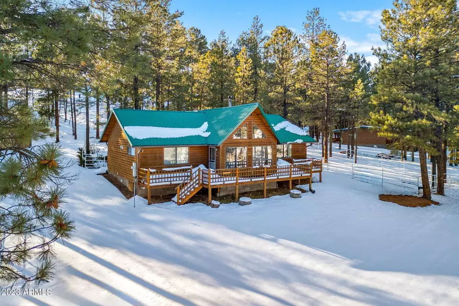 31 COUNTY ROAD 2086 --, Alpine, AZ 85920