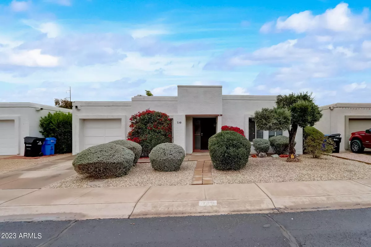 Phoenix, AZ 85022,730 E VILLA RITA Drive