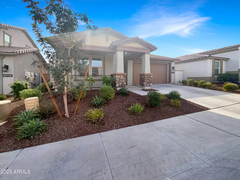 19873 W MONTECITO Avenue, Litchfield Park, AZ 85340