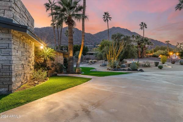 Paradise Valley, AZ 85253,6307 E SAGE Drive