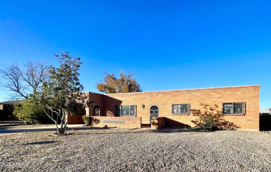 495 HEGGE Drive, Sierra Vista, AZ 85635