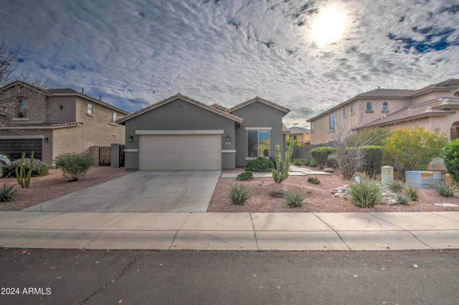 3349 E MERLOT Street, Gilbert, AZ 85298