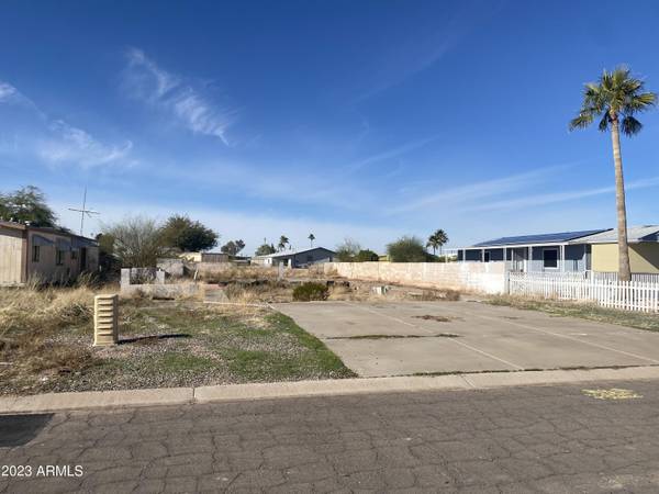 Arizona City, AZ 85123,14392 S Padres Road #35