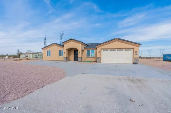 Tonopah, AZ 85354,33542 W PIONEER Street