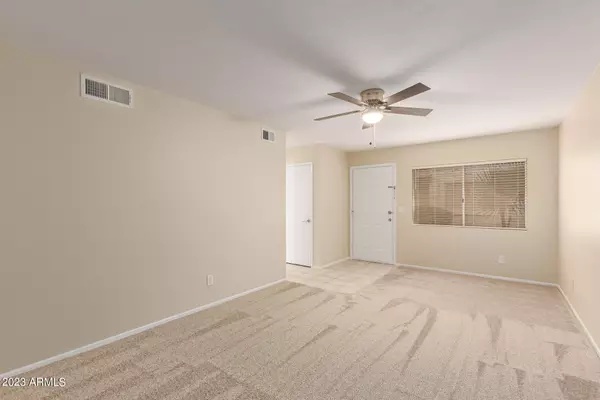 Mesa, AZ 85203,520 N STAPLEY Drive #176