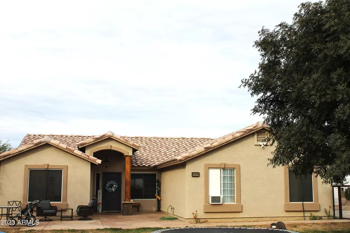 San Tan Valley, AZ 85140,4934 E BEEHIVE Road