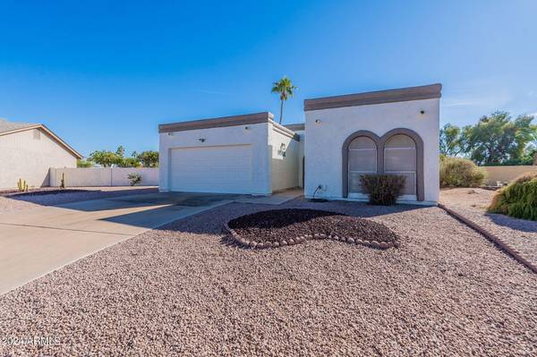 Sun Lakes, AZ 85248,25839 S ONTARIO Drive