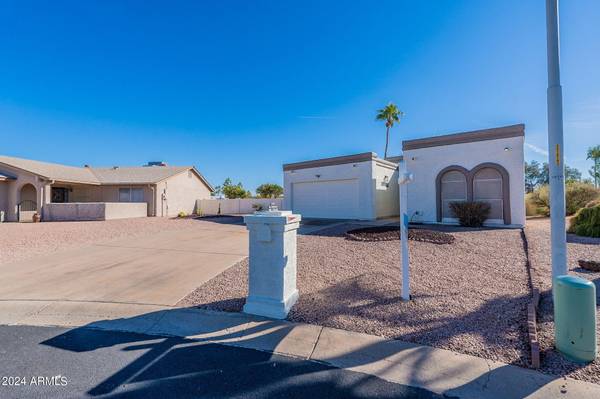 Sun Lakes, AZ 85248,25839 S ONTARIO Drive