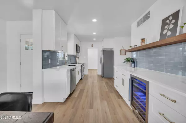 Phoenix, AZ 85008,4736 E EDGEMONT Avenue