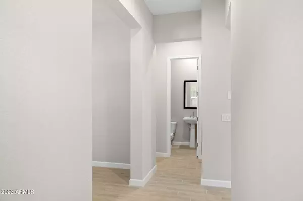 Scottsdale, AZ 85254,17063 N 50TH Street