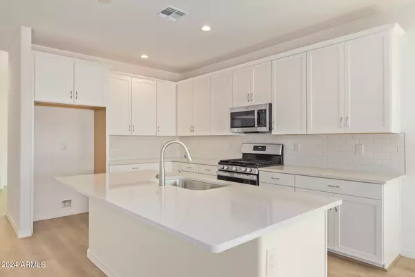 Surprise, AZ 85387,18602 W HONEYSUCKLE Drive