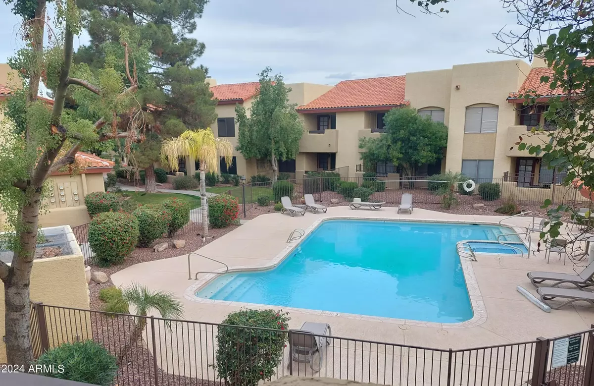 Paradise Valley, AZ 85253,7008 E GOLD DUST Avenue #242