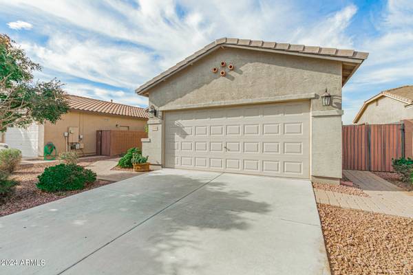 San Tan Valley, AZ 85140,41400 N SOAP BERRY Street