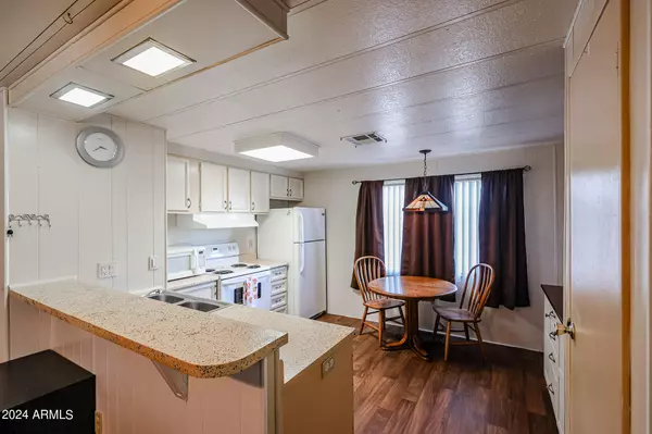 Peoria, AZ 85345,11411 N 91st Avenue #62