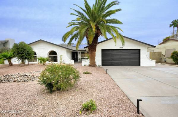 Phoenix, AZ 85032,4308 E Redfield Road