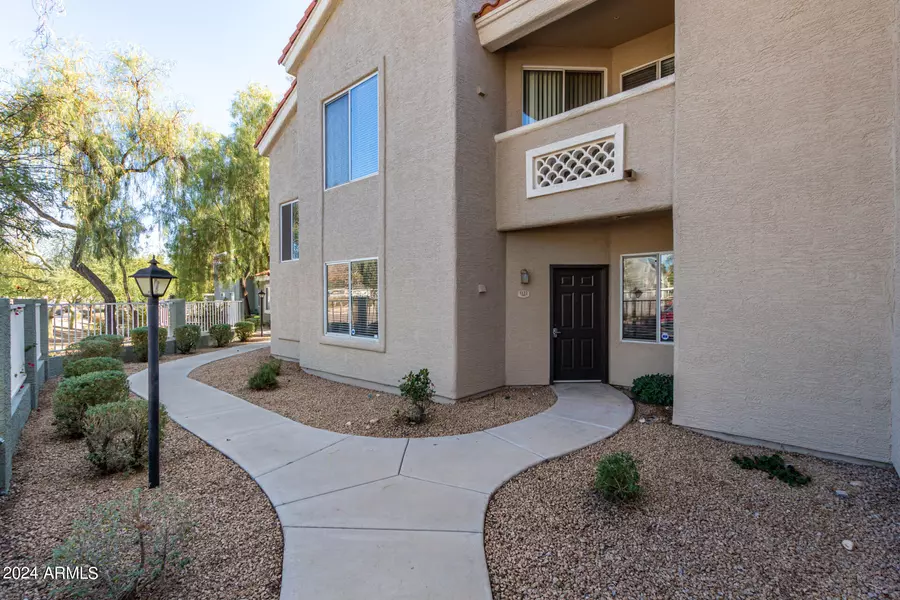 2929 W YORKSHIRE Drive #1122, Phoenix, AZ 85027