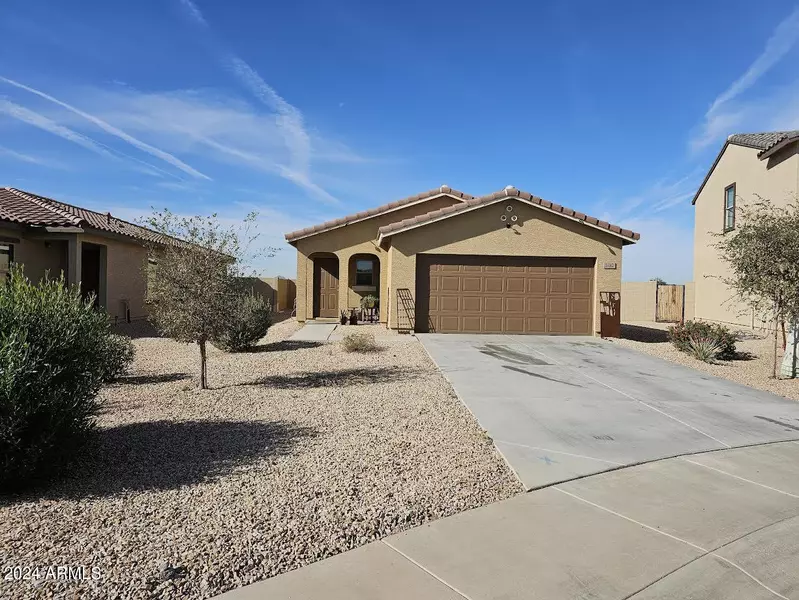 1042 S 11th Street, Coolidge, AZ 85128