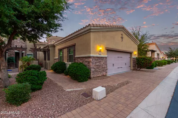 Mesa, AZ 85215,6202 E MCKELLIPS Road E #127