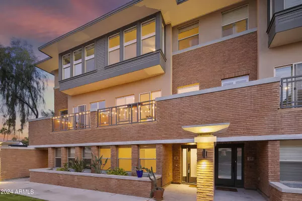 Phoenix, AZ 85014,1400 E BETHANY HOME Road #28