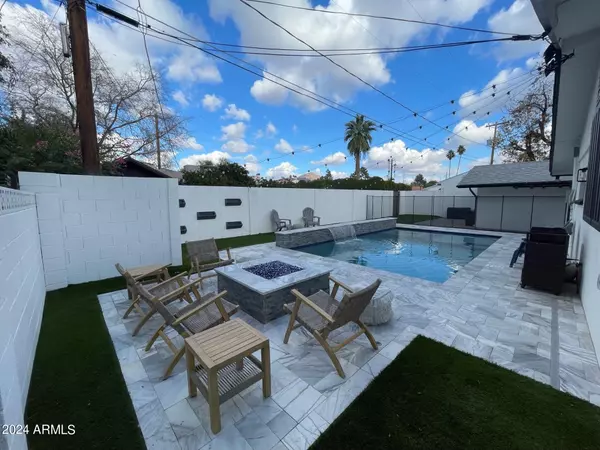 Phoenix, AZ 85018,3918 E MULBERRY Drive
