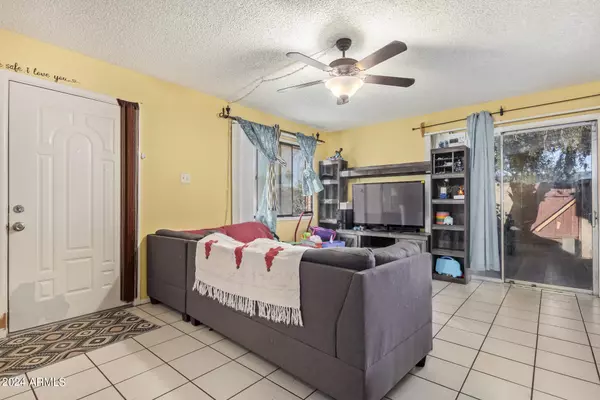 Phoenix, AZ 85019,4107 W WONDERVIEW Road