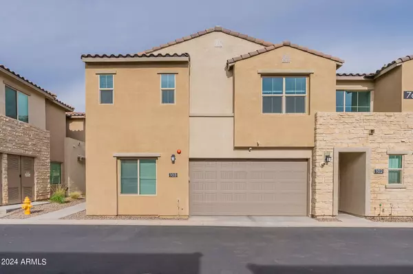 Gilbert, AZ 85297,760 E ZESTA Lane #103