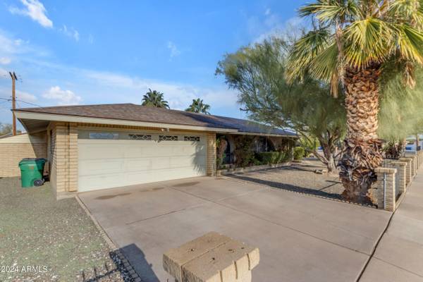 Mesa, AZ 85203,1046 N WEDGEWOOD Drive