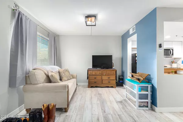 Surprise, AZ 85378,12123 W BELL Road #318