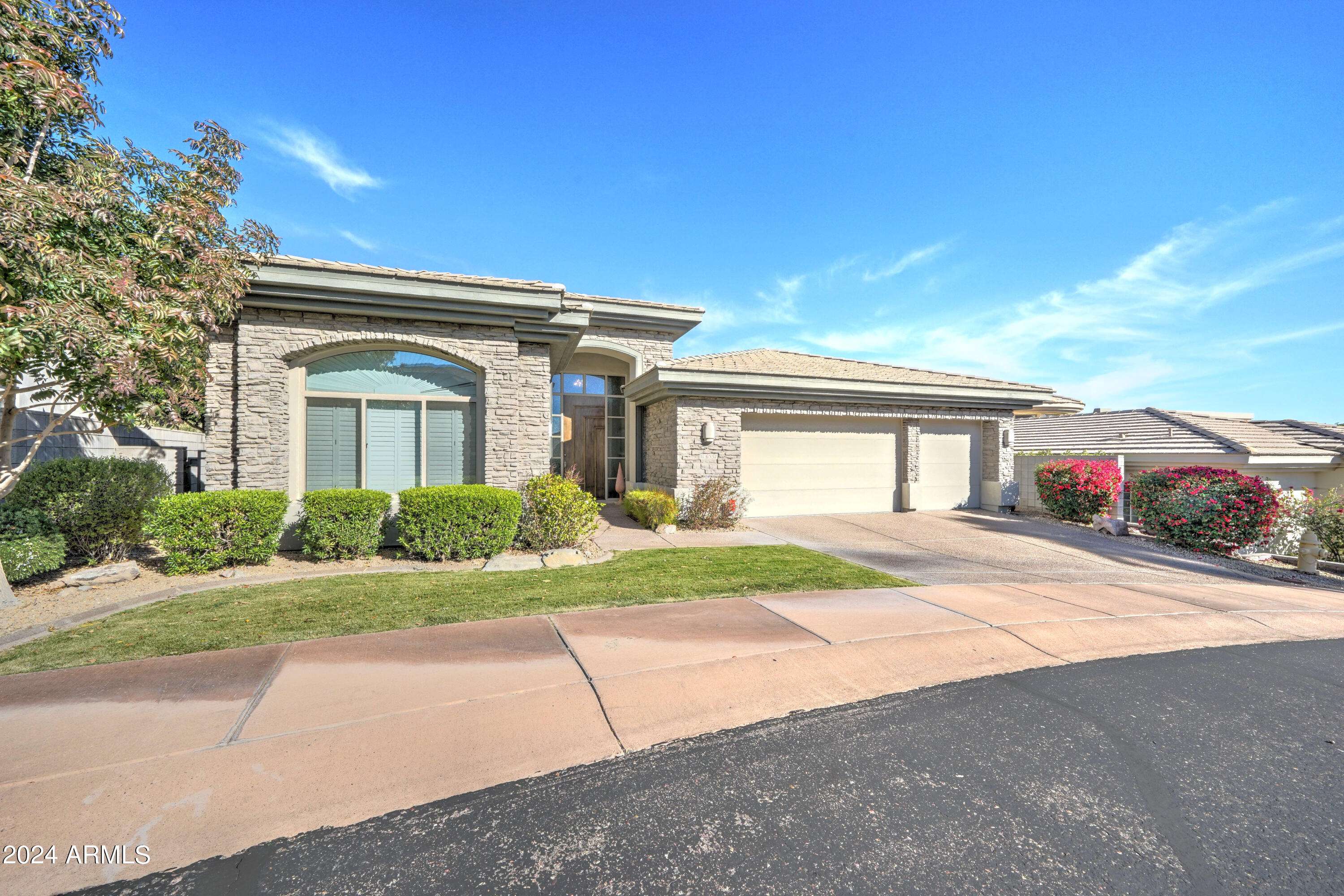 Phoenix, AZ 85016,6537 N 29TH Street