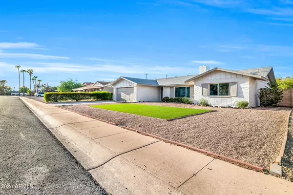 Tempe, AZ 85282,1734 E LAGUNA Drive