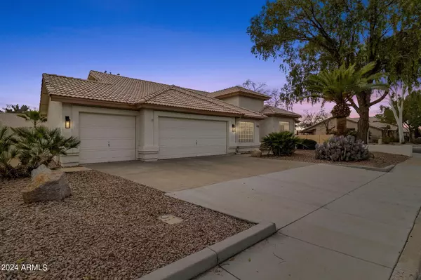 Chandler, AZ 85226,3703 W SHANNON Street