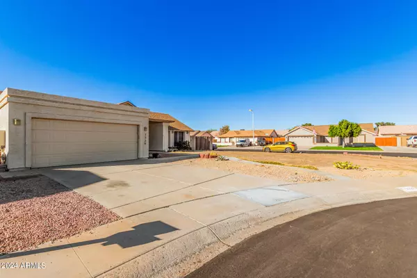 Peoria, AZ 85381,7729 W WILLOW Avenue