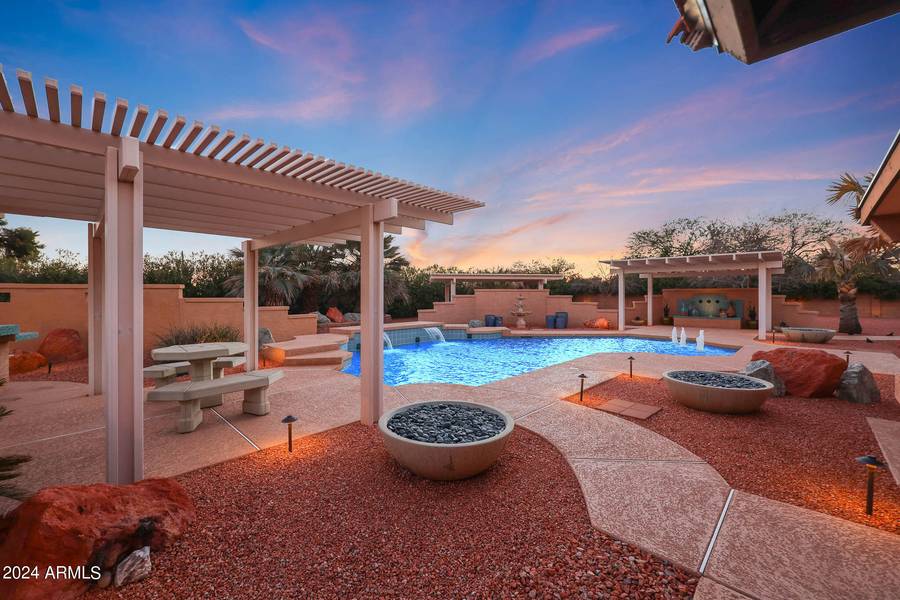 7811 E CHARTER OAK Road, Scottsdale, AZ 85260