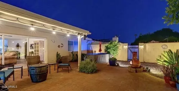 Scottsdale, AZ 85250,7607 E CHAPARRAL Road