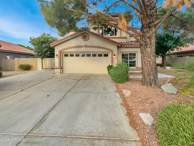 5993 W AURORA Drive, Glendale, AZ 85308