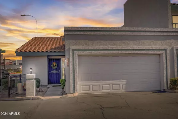 8627 N SHADOW Lane, Peoria, AZ 85345