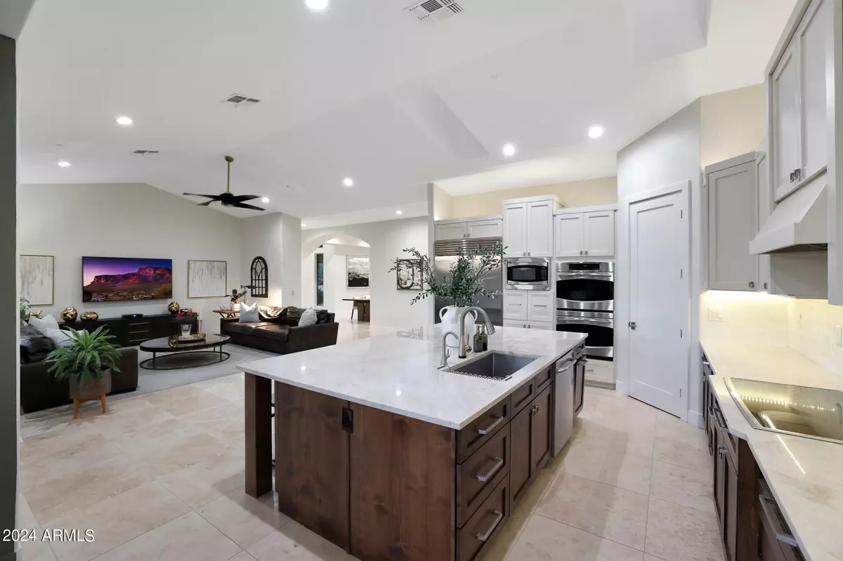 Scottsdale, AZ 85255,8433 E LA JUNTA Road