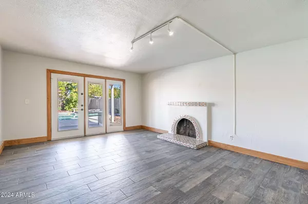 Phoenix, AZ 85032,3222 E CORRINE Drive