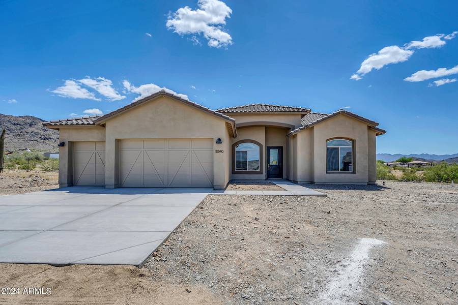 10540 S 32ND Drive, Laveen, AZ 85339