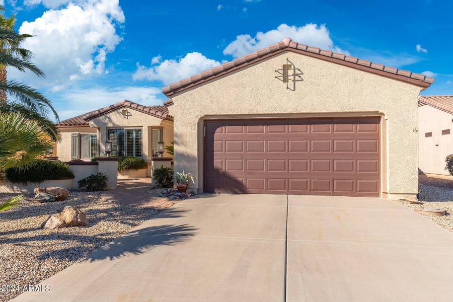 19726 N WASSON PEAK Drive, Surprise, AZ 85387