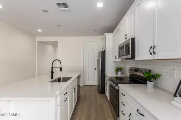 Gold Canyon, AZ 85118,18450 E CAMILA Drive