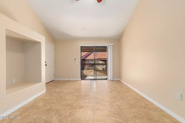 Chandler, AZ 85225,1351 N PLEASANT Drive #2042