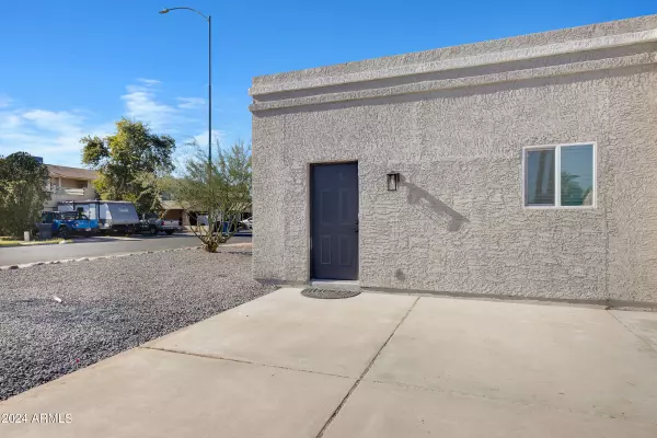 Mesa, AZ 85210,550 S WILBUR --