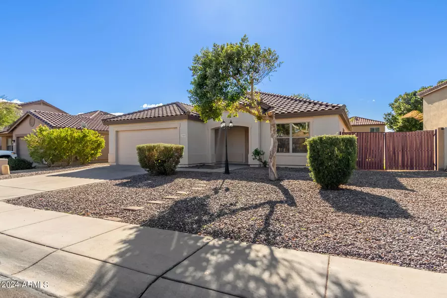 15805 W PORT AU PRINCE Lane, Surprise, AZ 85379