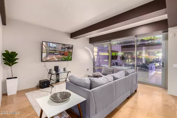 Scottsdale, AZ 85251,7161 E RANCHO VISTA Drive #1003