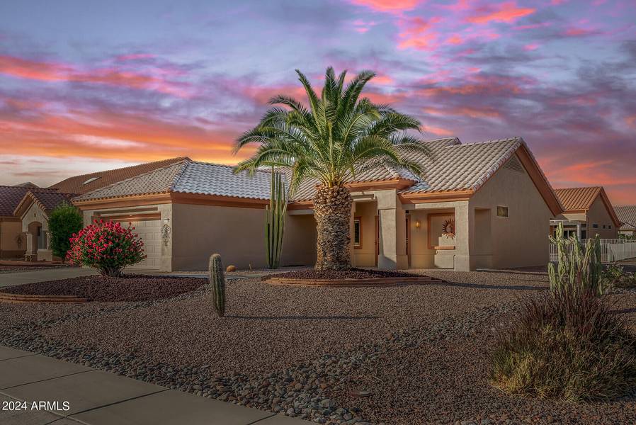 15716 W HERITAGE Drive, Sun City West, AZ 85375