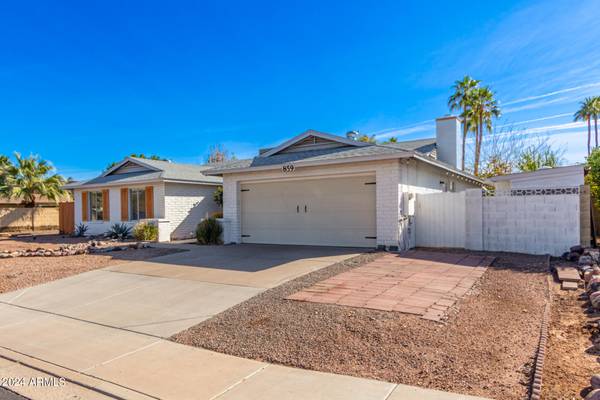 Chandler, AZ 85225,859 W CHEYENNE Drive